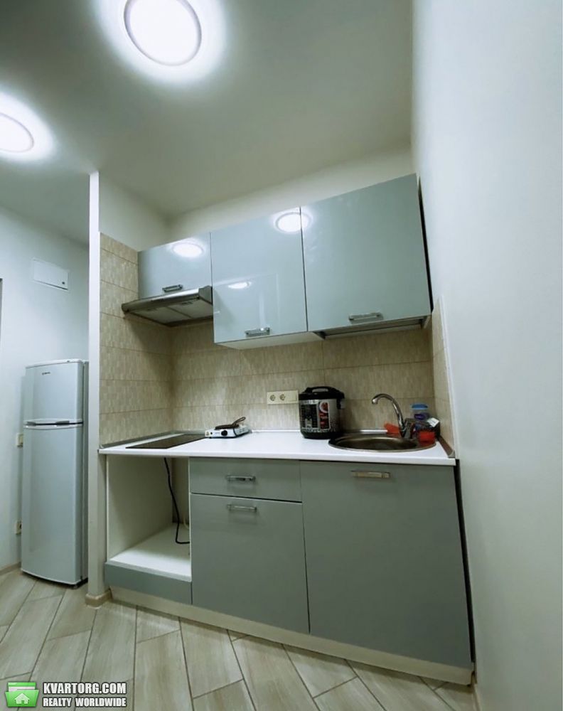 Rent out 1-room apartment. Киев,  Гарматная — photo 6