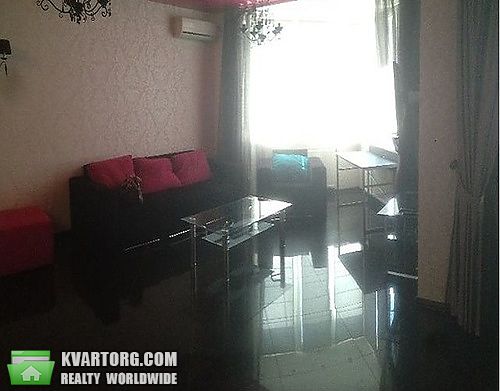 Rent out 1-room apartment. Киев,  Салютная — photo 7