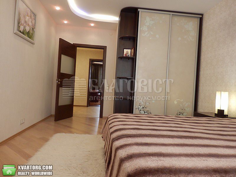 Rent out 3-room apartment. Киев,  Анны Ахматовой — photo 3