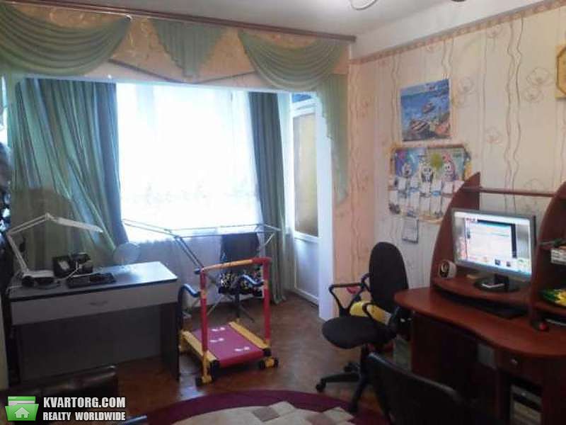 Sell 2-room apartment. Киев,  Ушакова — photo 1
