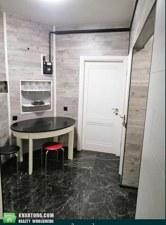 Rent out 1-room apartment. Львов,  Драгоманова — photo 2