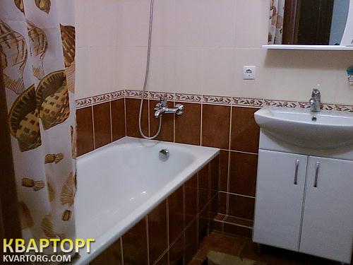 Rent out 1-room apartment. Киев,  Урловская — photo 7