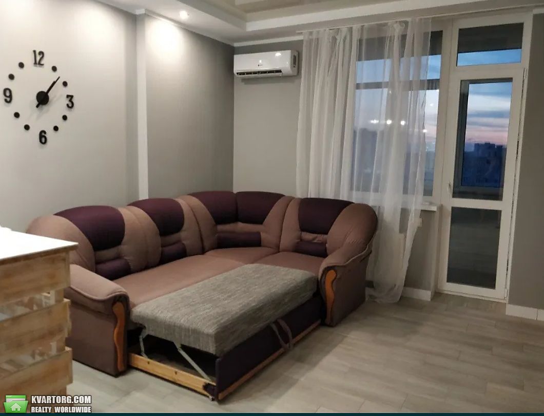Rent out 1-room apartment. Киев, Полевая — photo 7