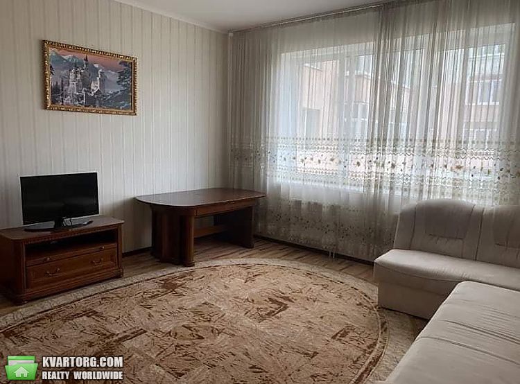 Rent out 2-room apartment. Львов,  Черновола — photo 6