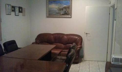Rent out office. Киев, Первомайского Леонида 5 — photo 4