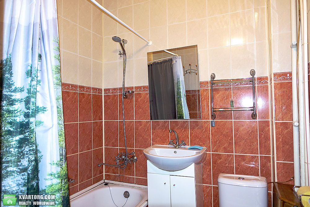 Rent out 1-room apartment. Киев,  Институтская — photo 8