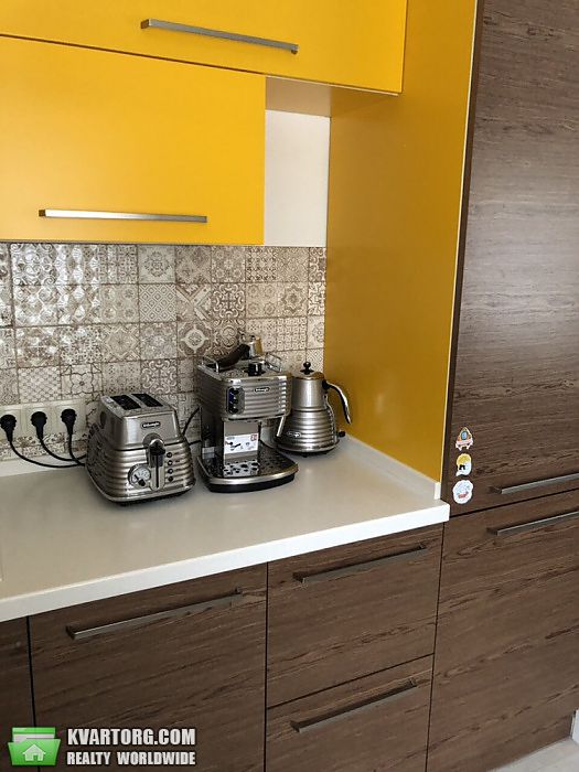 Rent out 3-room apartment. Киев, Федорова Ивана — photo 3