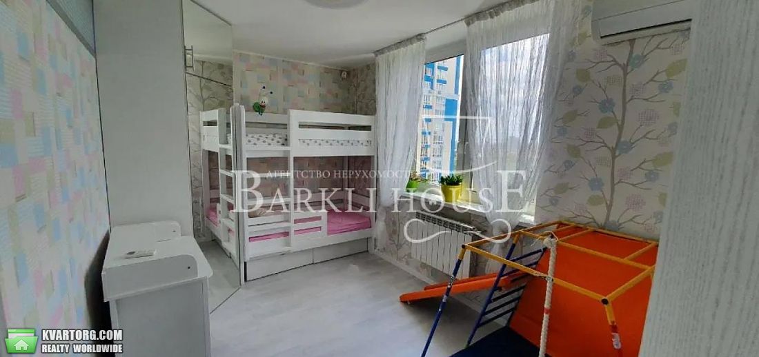 Rent out 3-room apartment. Киев, Сикорского — photo 6