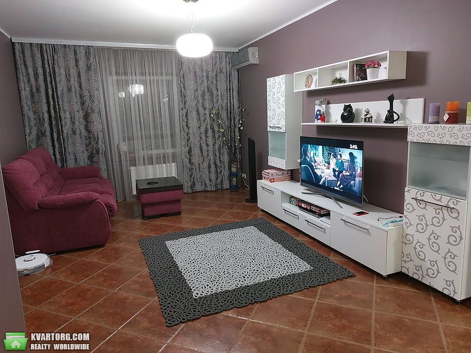 Sell 2-room apartment. Харьков, Юбилейный — photo 1