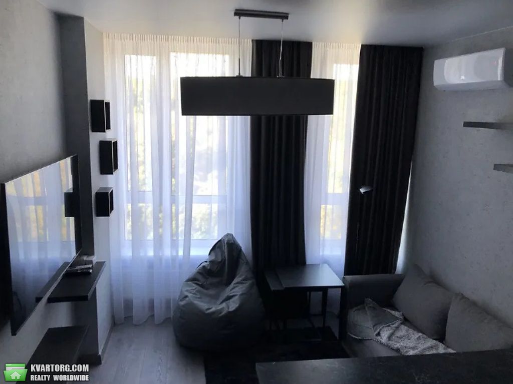 Sell 1-room apartment. Киев, Надднепрянское шоссе — photo 1