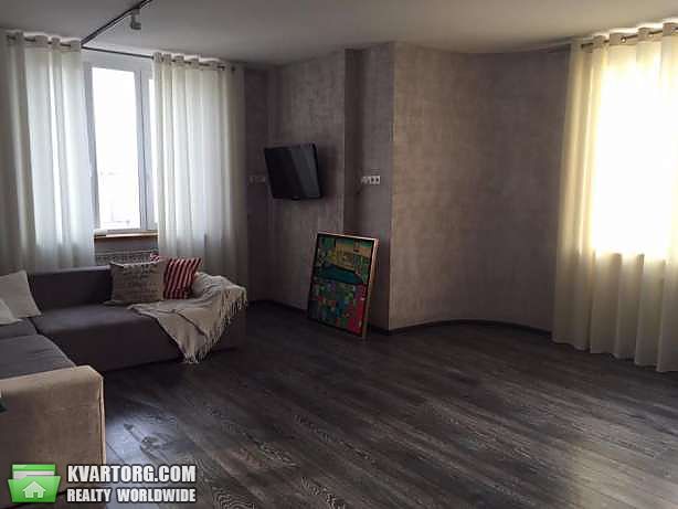 Sell 2-room apartment. Киев,  Здолбуновская — photo 1