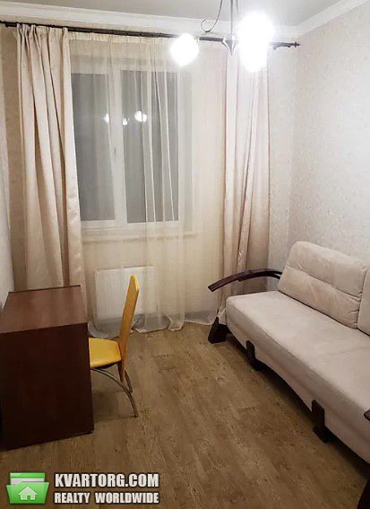 Rent out 3-room apartment. Киев,  Франко — photo 6