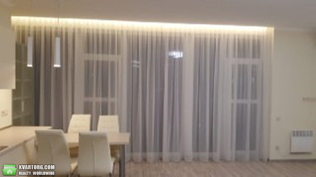 Rent out 2-room apartment. Днепропетровск, Дзержинского ул. — photo 1