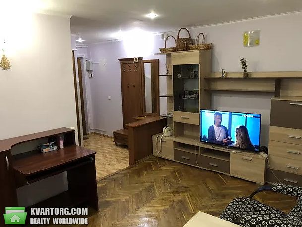 Sell 3-room apartment. Киев,  Фучика — photo 1
