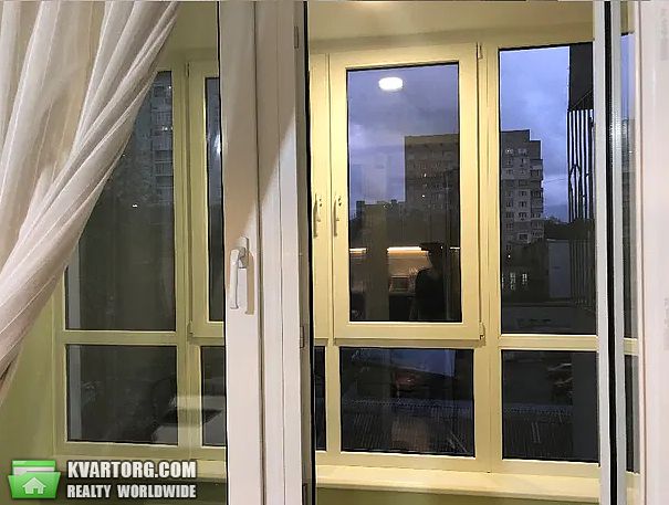 Rent out 2-room apartment. Киев, Мельникова — photo 9