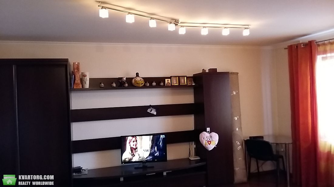 Sell 1-room apartment. Одесса, Среднефонтанская — photo 1