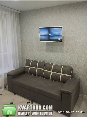 Rent out 1-room apartment. Киев, виноградарь — photo 3