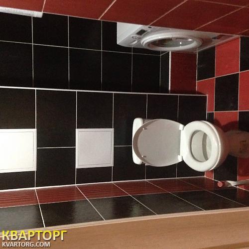 Rent out 1-room apartment. Киев, Харьковское шоссе — photo 8
