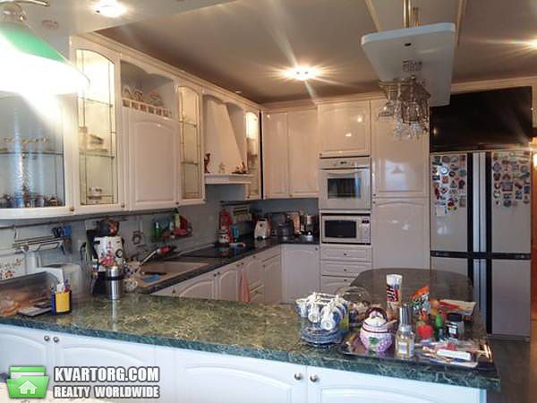 Sell 5-room apartment. Киев,  Героев Сталинграда пр — photo 1