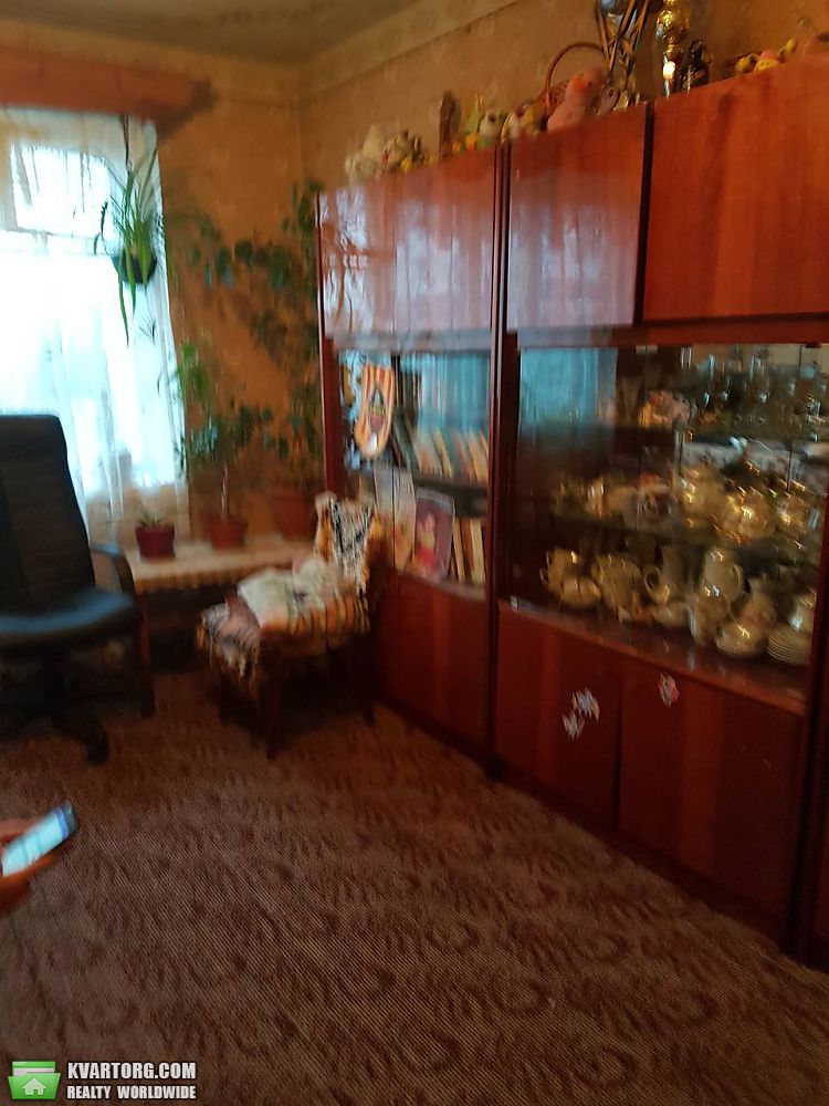 Sell 3-room apartment. Днепропетровск, Тополь-3 — photo 1
