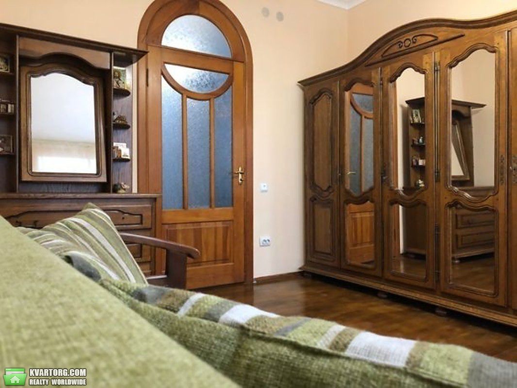 Sell 3-room apartment. Киев,  Пугачева — photo 1