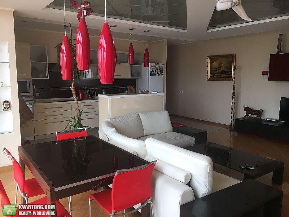 Rent out 3-room apartment. Киев,  Дмитриевская — photo 2