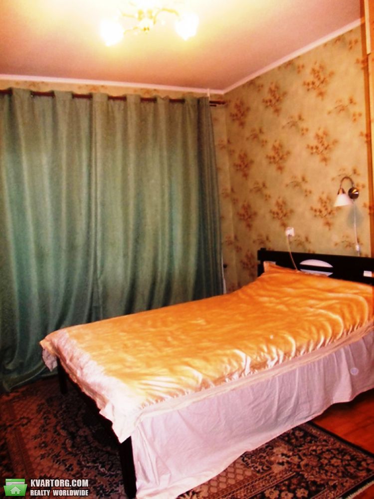Sell 4-room apartment. Киев,  Ревуцкого — photo 9