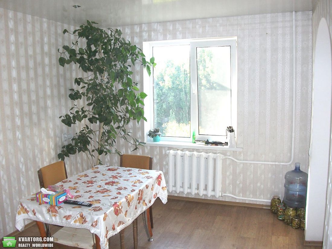Sell 4-room apartment. Днепропетровск, Братьев Трофимовых — photo 3