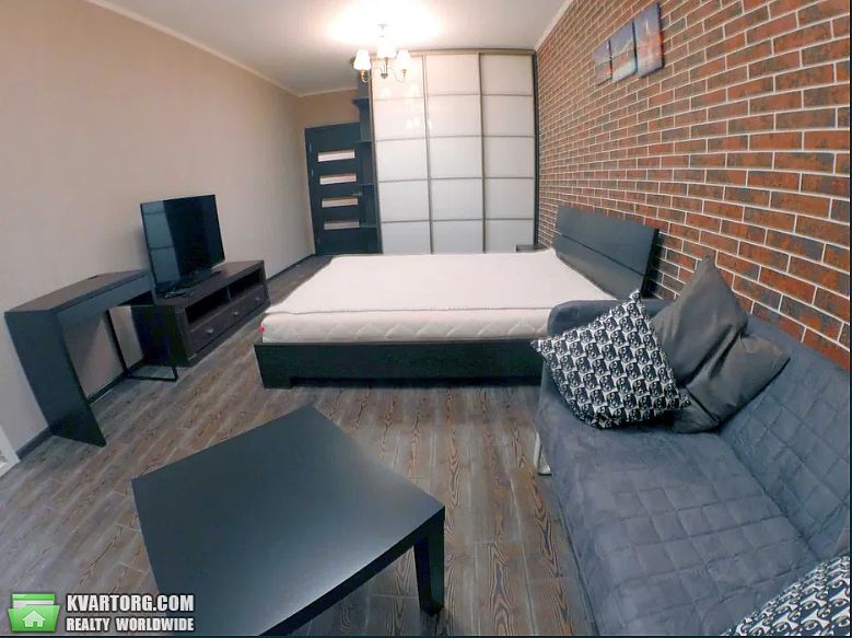 Rent out 1-room apartment. Киев,  Липковского — photo 1