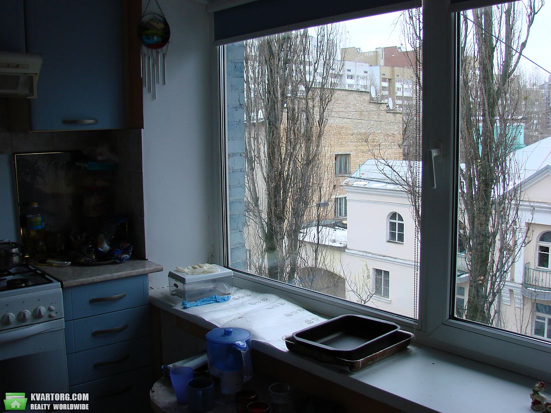 Sell 2-room apartment. Киев, Богдановская — photo 1