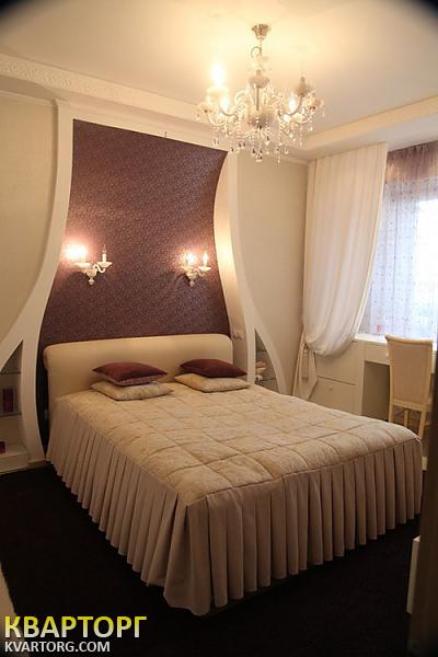 Rent out 2-room apartment. Киев,  Оболонская наб — photo 4