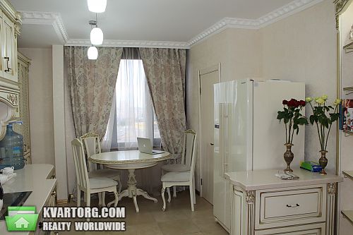 Rent out 2-room apartment. Киев, Срибнокильская — photo 2