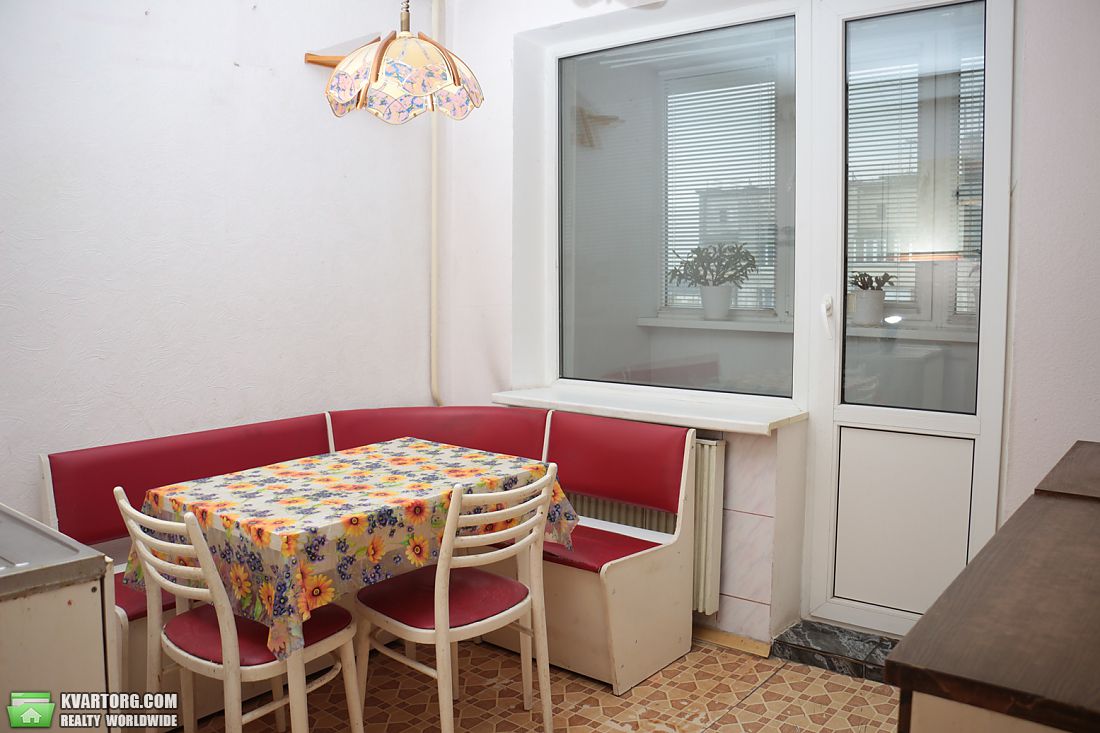 Sell 1-room apartment. Киев,  Булаховского — photo 3