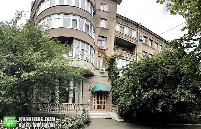Sell 2-room apartment. Киев,  Богомольца — photo 1