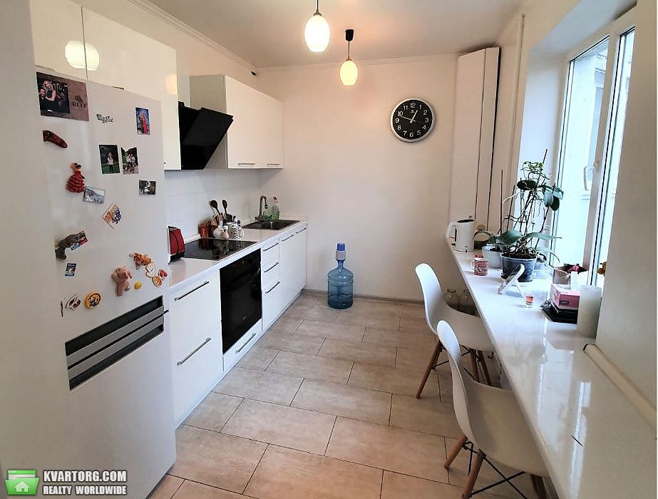 Sell 3-room apartment. Киев, Иорданская — photo 1