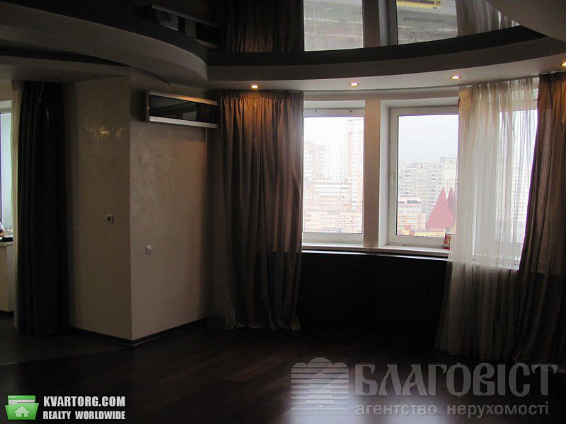 Sell 3-room apartment. Киев, Бажана — photo 2