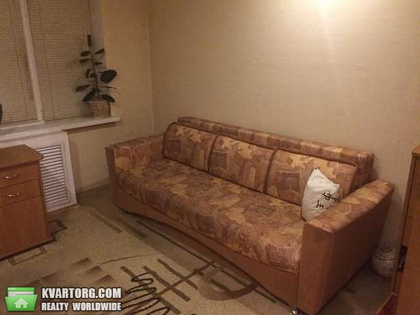 Sell 2-room apartment. Киев,  Вышгородская — photo 3