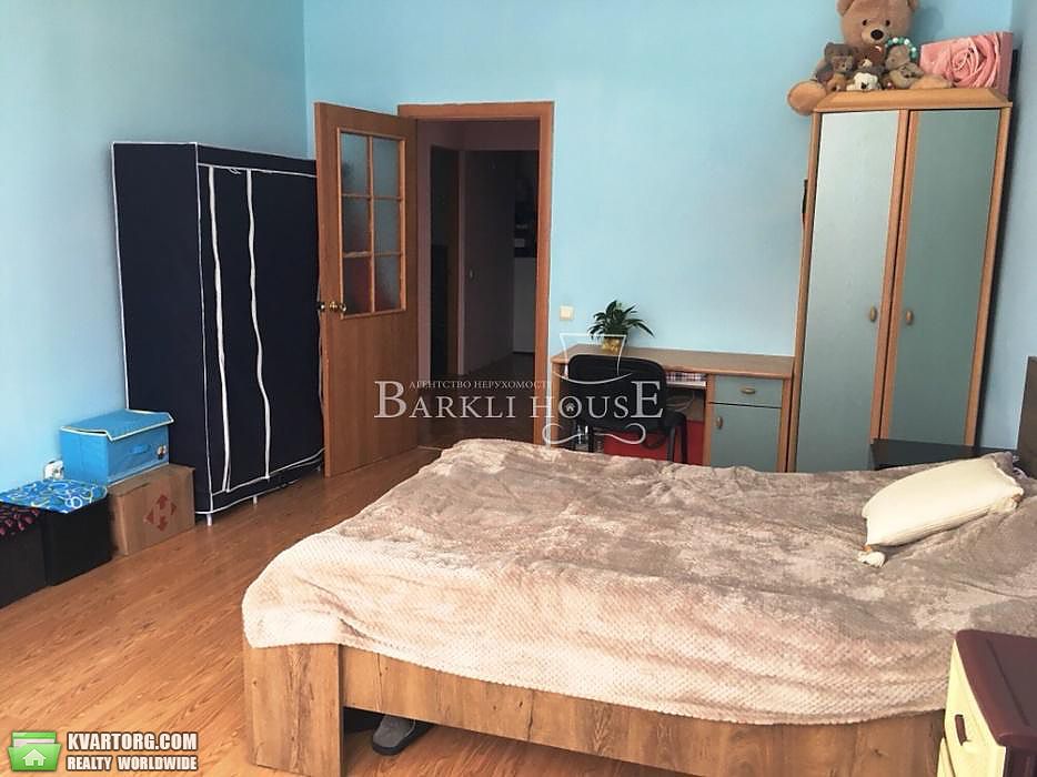 Rent out 4-room apartment. Киев,  Дмитриевская — photo 3