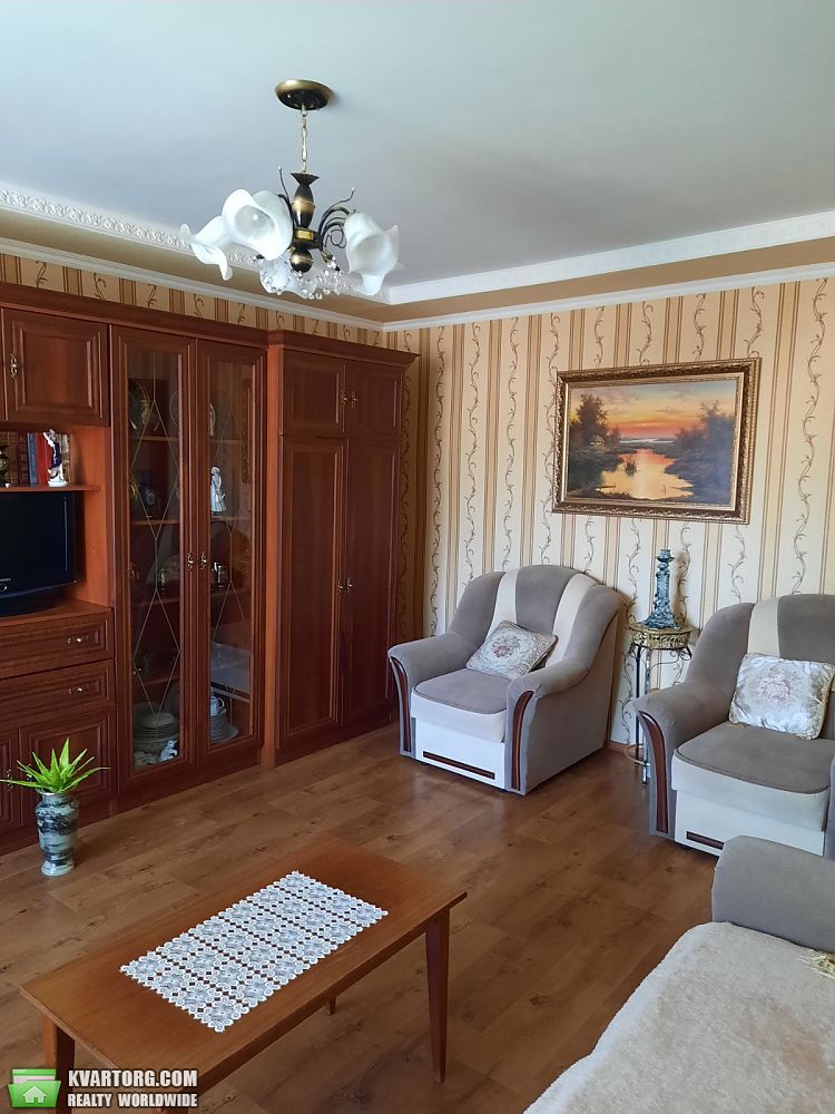 продам 2-комнатную квартиру