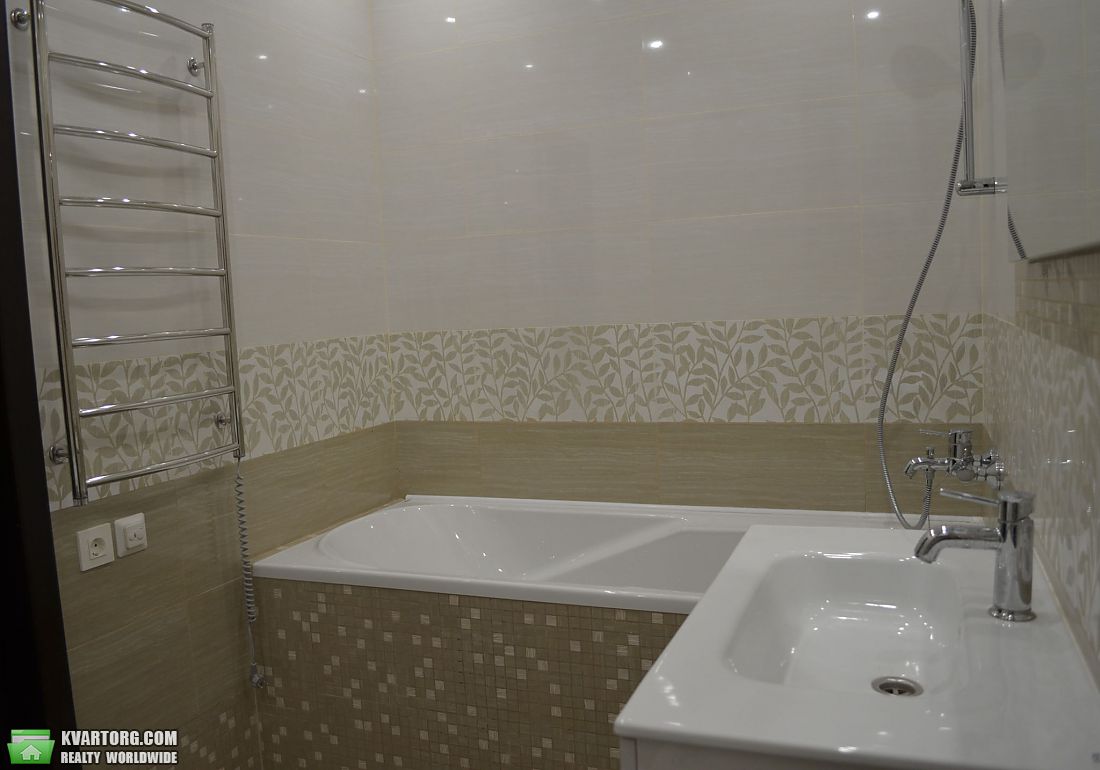Rent out 2-room apartment. Киев,  Княжий Затон — photo 10