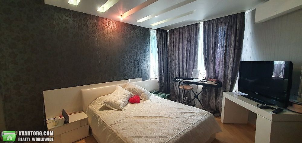 Sell 4-room apartment. Киев,  Вышгородская — photo 5