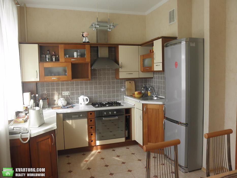 Rent out 2-room apartment. Киев,  Грушевского — photo 1