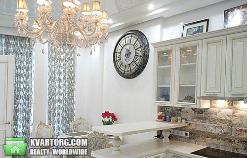 Rent out 2-room apartment. Киев,  Драгомирова — photo 2