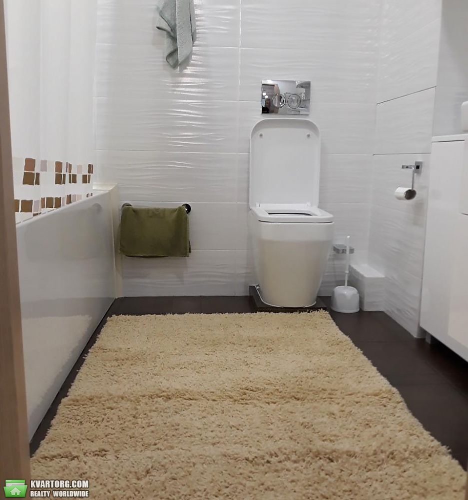 Rent out 2-room apartment. Киев,  Голосеевская — photo 8