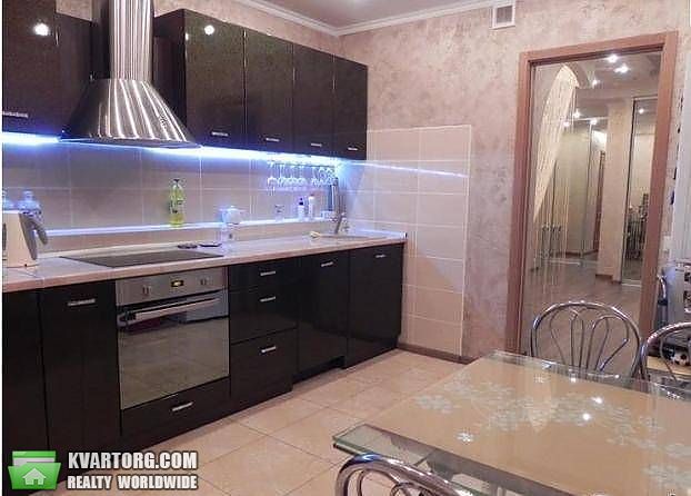 Rent out 2-room apartment. Киев,  Чавдар — photo 4