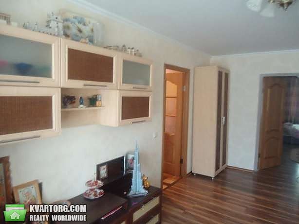 Rent out 2-room apartment. Киев,  Искровская — photo 4