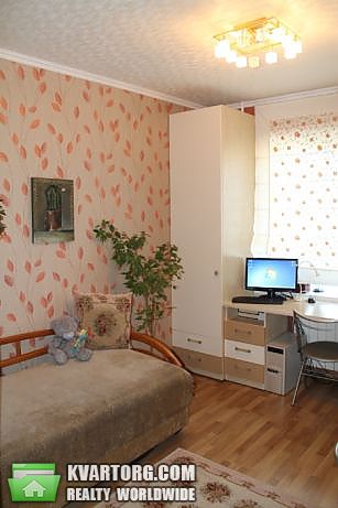 Sell 4-room apartment. Днепропетровск, Запорожское шоссе — photo 4