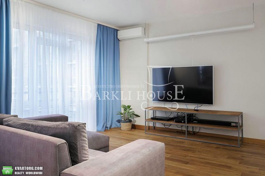 Rent out 3-room apartment. Киев,  Метрологическая — photo 2
