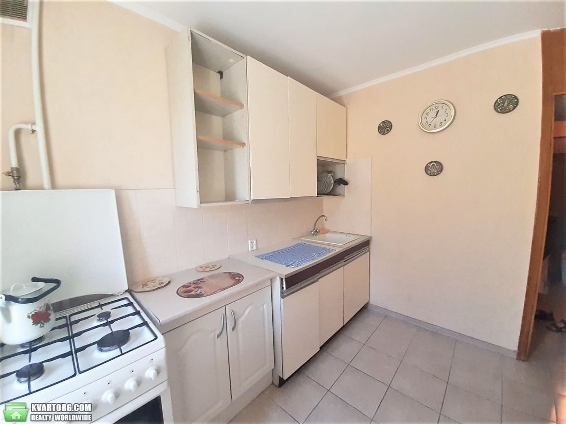 Rent out 1-room apartment. Киев, Теремковская — photo 6