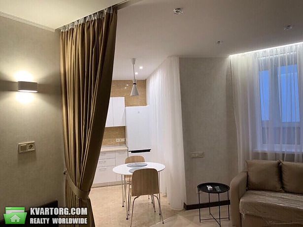 Rent out 1-room apartment. Киев,  Трутенко — photo 3